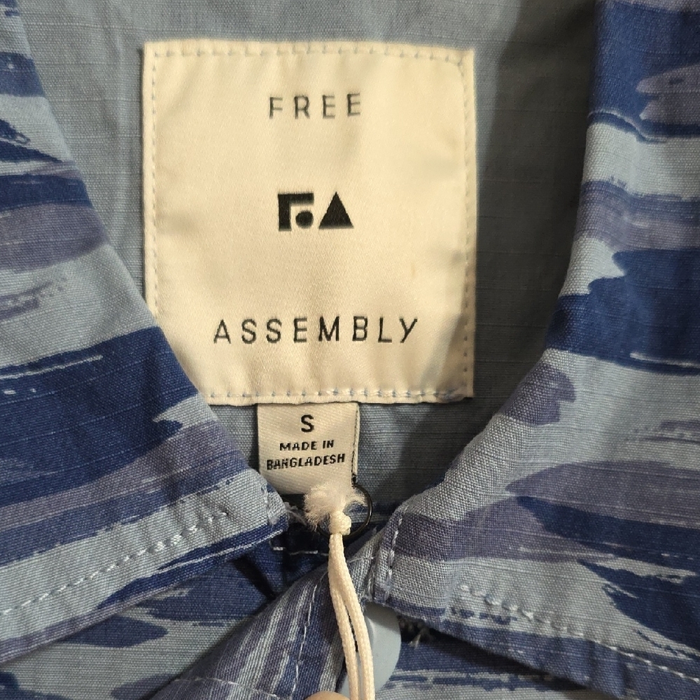 Free Assembly Men's Blue Camouflage Military Fatigue Field Jacket Sz S - Picture 2 of 12